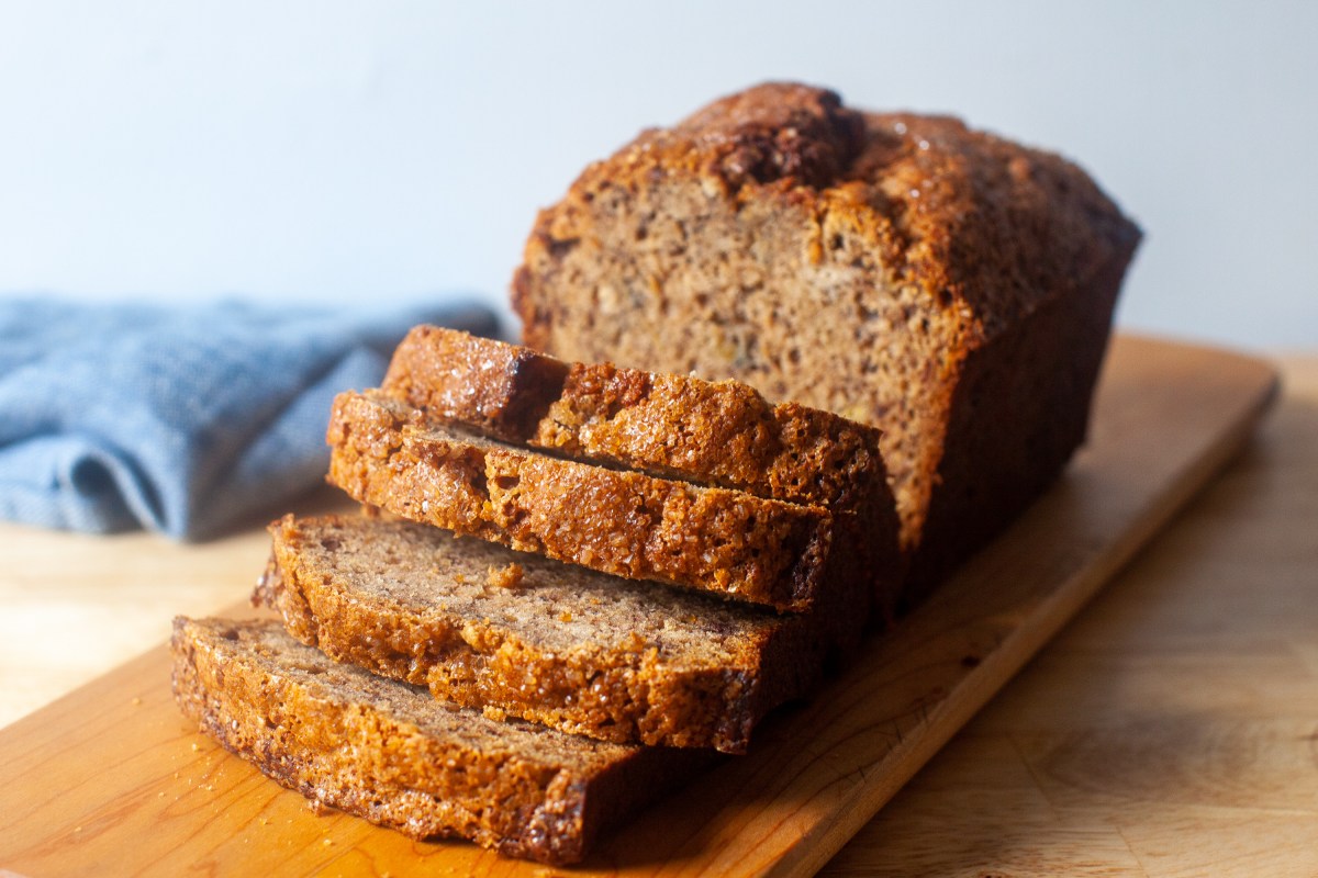 Saras Authentic Banana Bread 24.0 oz